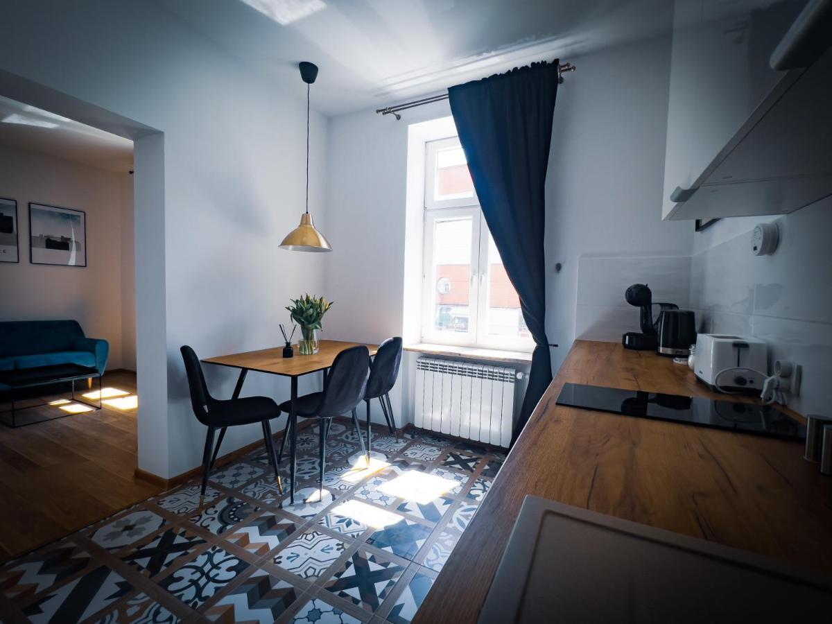 Nalu Black&White Apartment No 8 カトヴィツェ エクステリア 写真